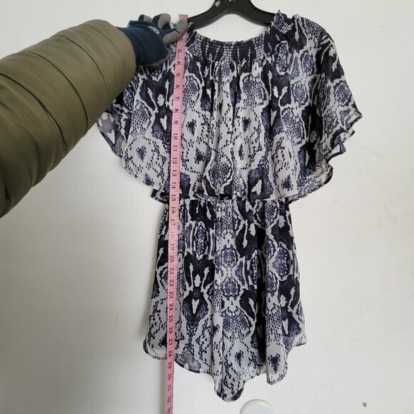Show Me Your Mumu Rosarita Romper Rattle Rock Blue Snake Print Size Small - Picture 8 of 11